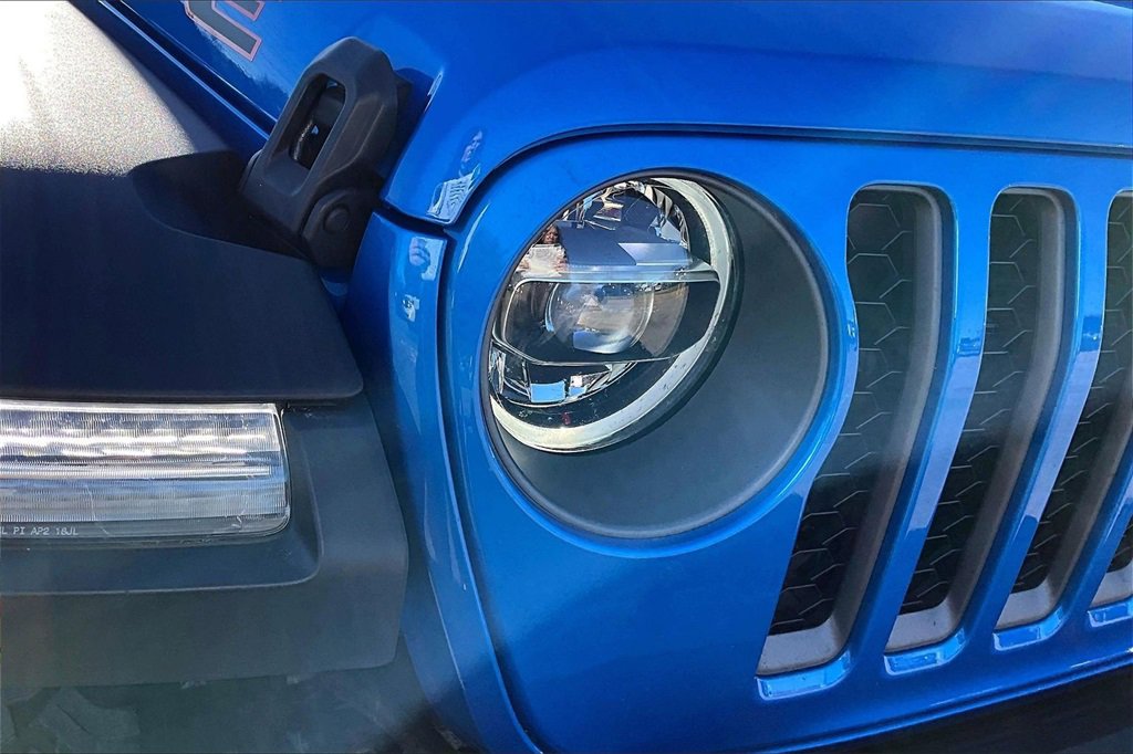 Used 2021 Jeep Gladiator Mojave image 24