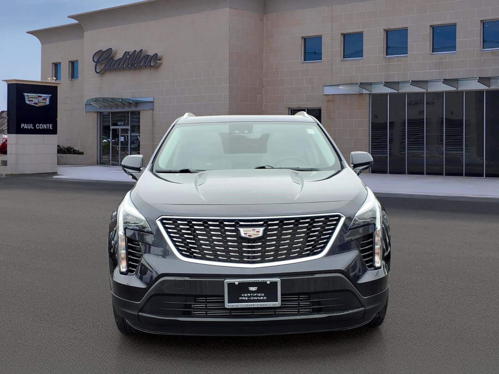 Certified 2023 Cadillac XT4 Luxury w/ Cold Weather Package AWD/4WD image 2