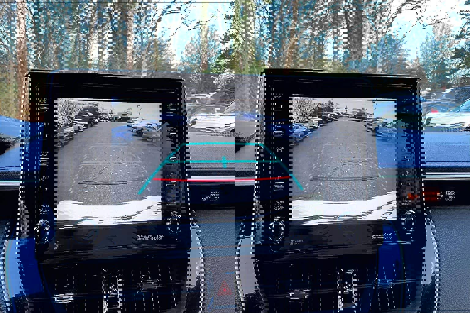 Used 2020 Toyota Corolla XSE image 26