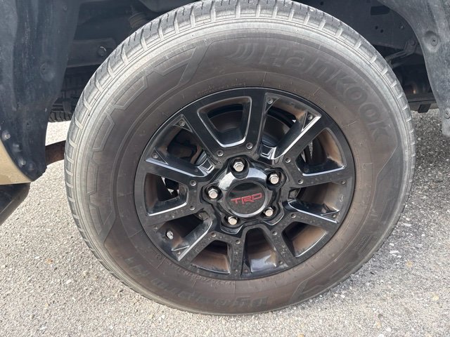 Used 2016 Toyota Tundra TRD Pro AWD/4WD image 10