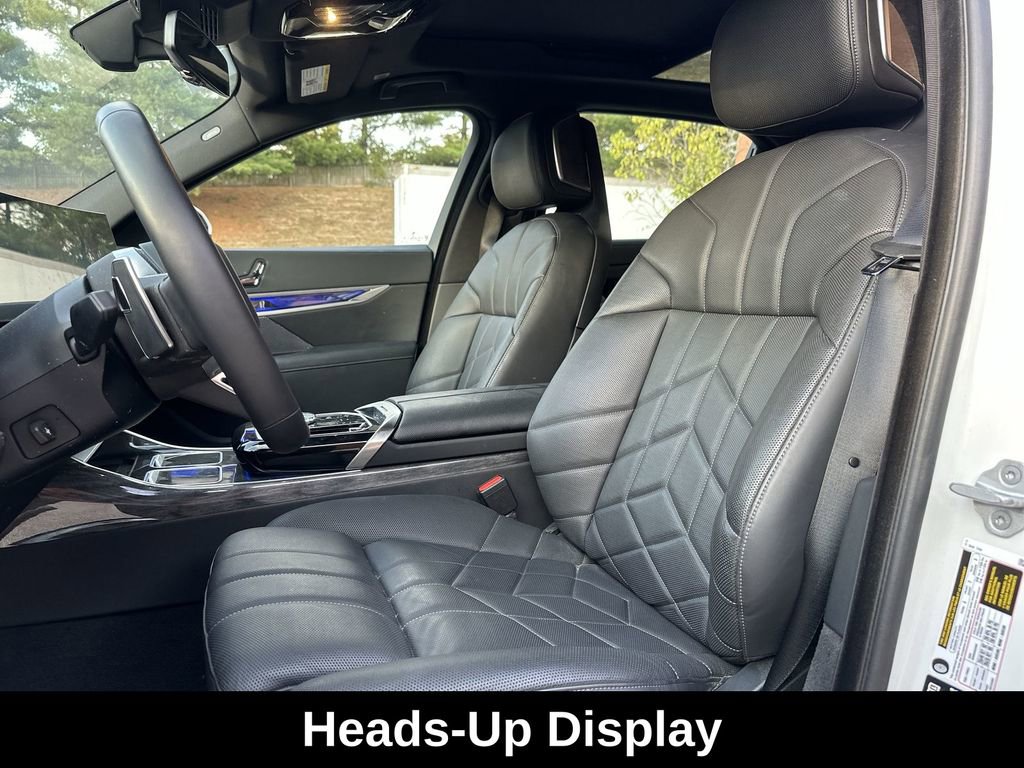 Used 2025 BMW 760i xDrive 760i xDrive w/ Executive Package image 15