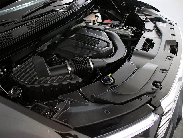 Used 2024 GMC Acadia Denali w/ Super Cruise Package image 39