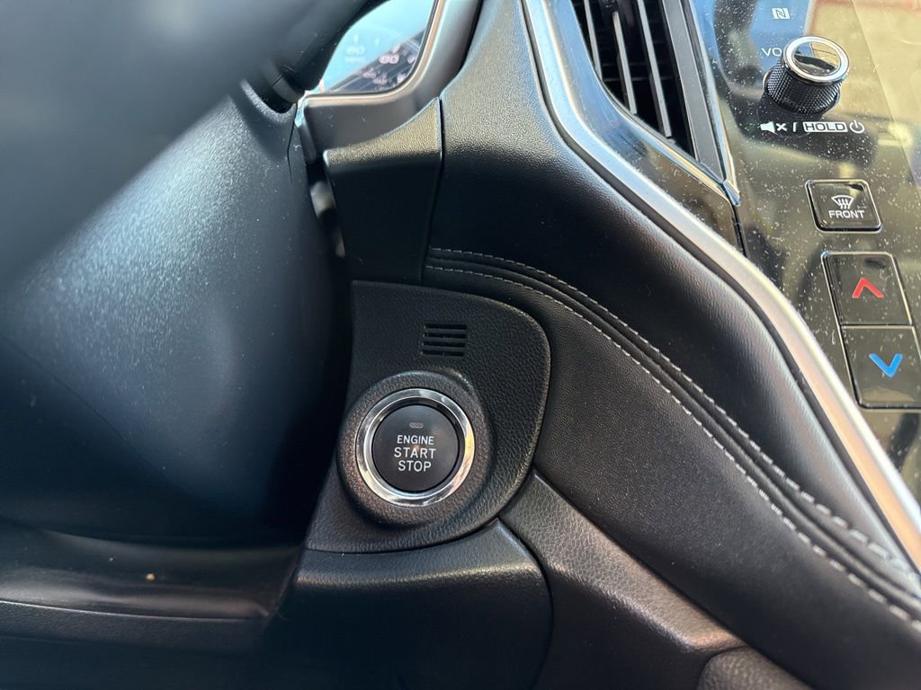 Used 2022 Subaru Legacy Limited XT image 17