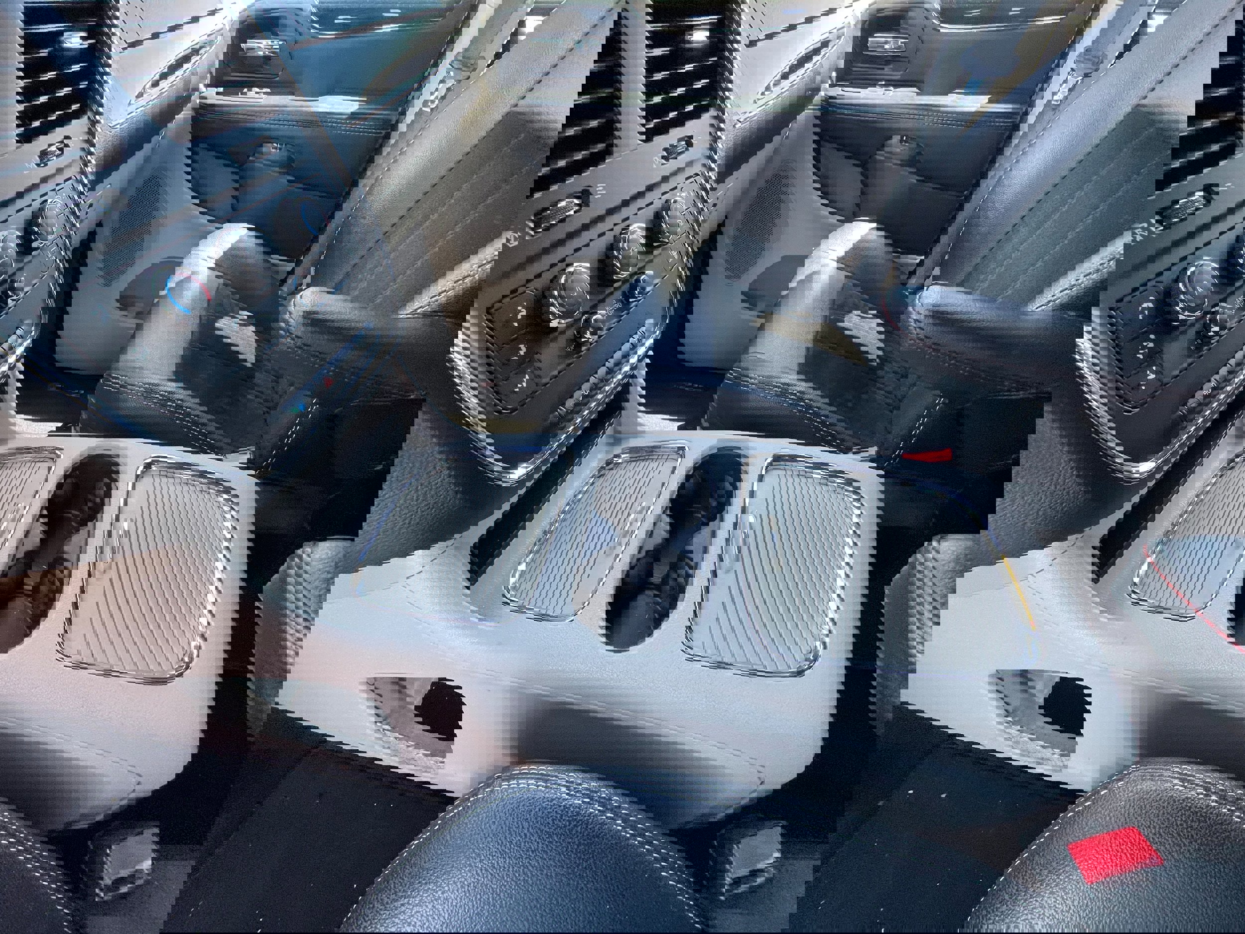 Used 2018 Dodge Grand Caravan SXT image 20