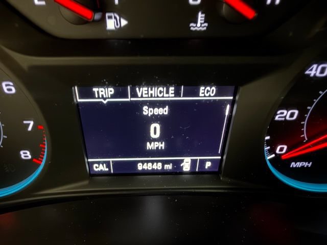 Used 2020 Chevrolet Malibu LT FWD image 35