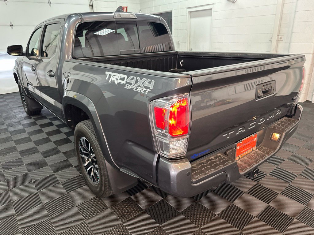 Used 2023 Toyota Tacoma TRD Sport w/ Technology Package AWD/4WD image 7