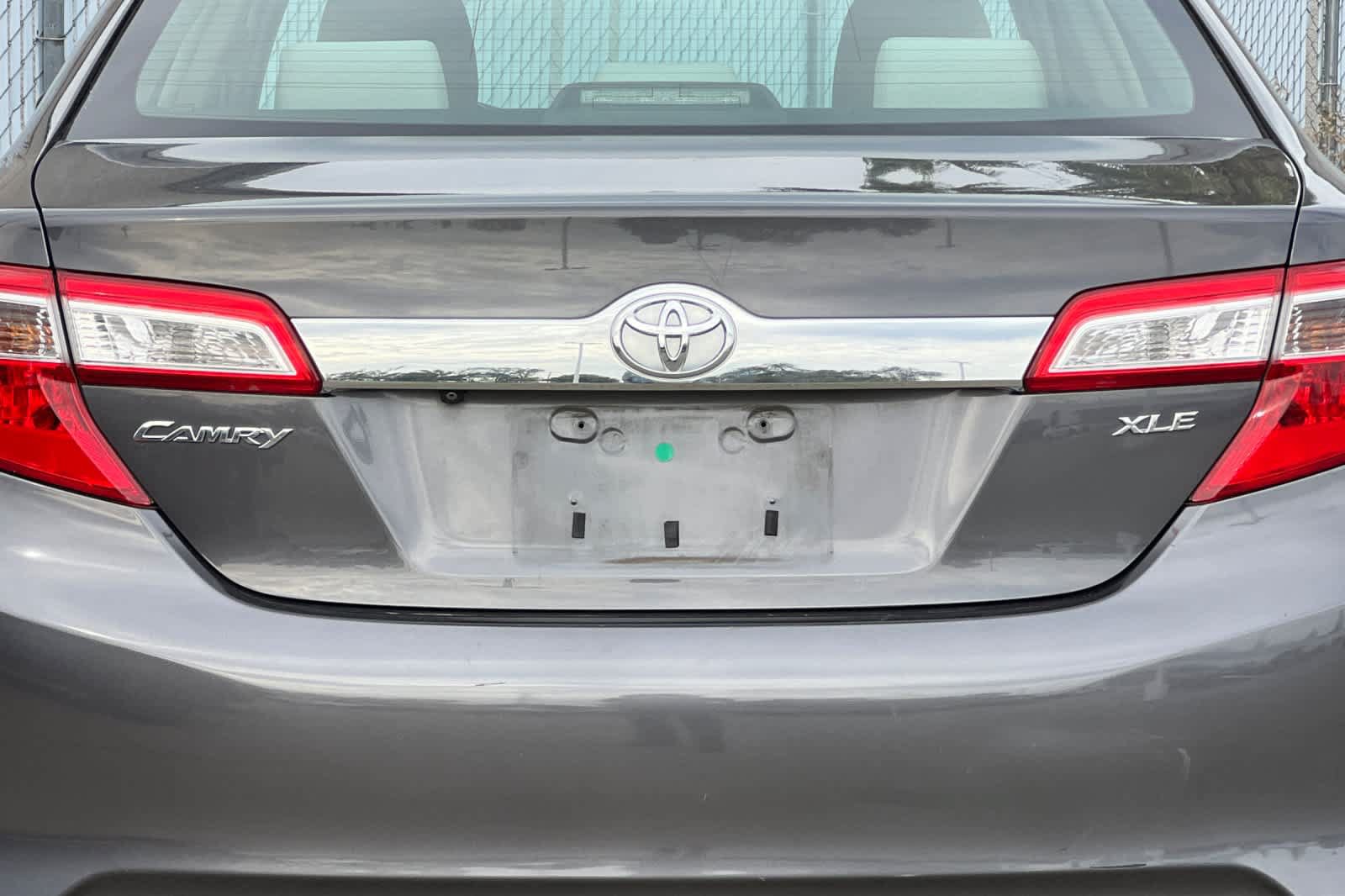 Used 2012 Toyota Camry XLE w/ Convenience Pkg FWD image 22