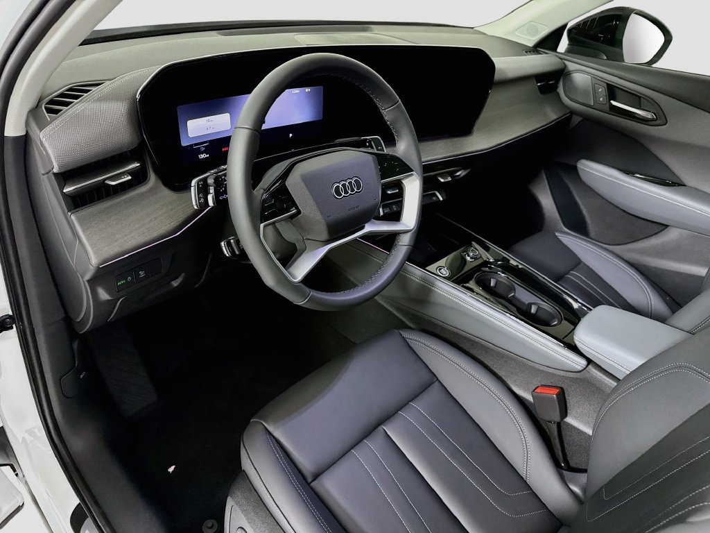 New 2026 Audi Q3 quattro 2.0T AWD/4WD image 9