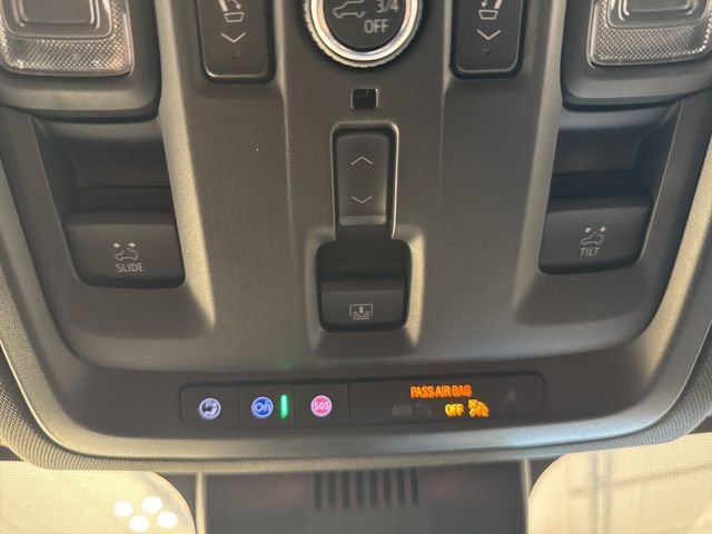 Certified 2024 Chevrolet Tahoe High Country w/ Advanced Technology Package image 34