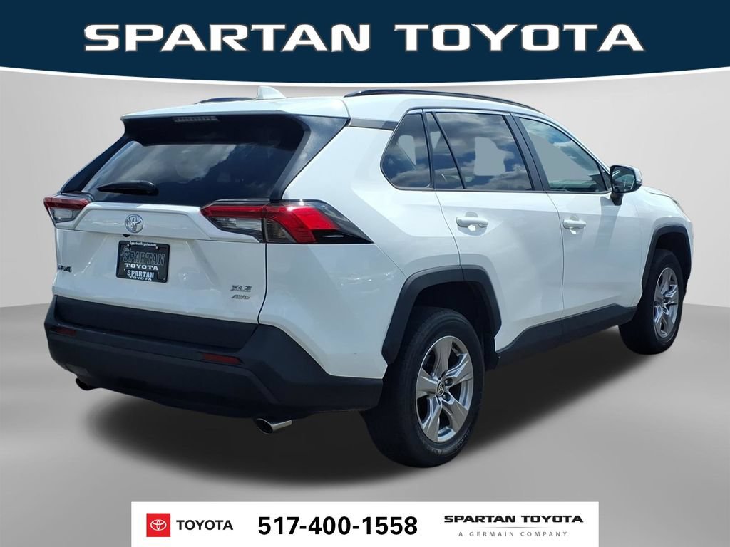 Used 2023 Toyota RAV4 XLE AWD/4WD image 7