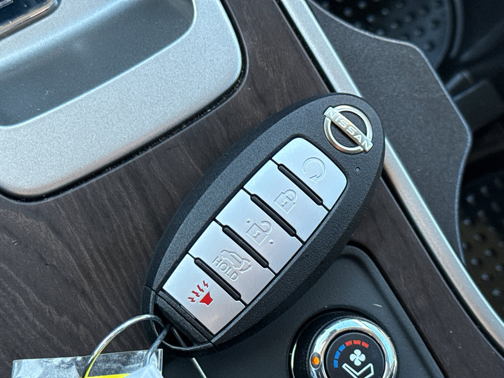 Certified 2024 Nissan Murano Platinum w/ Cargo Package image 37