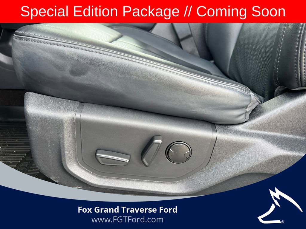 Certified 2023 Ford Expedition XLT image 13