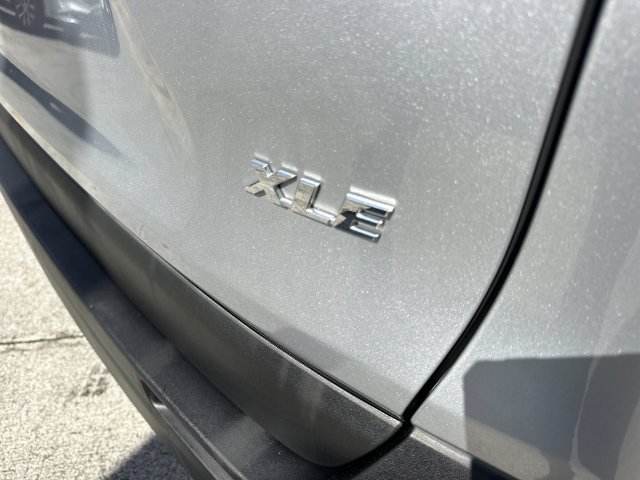 Used 2021 Toyota RAV4 XLE Premium FWD image 25