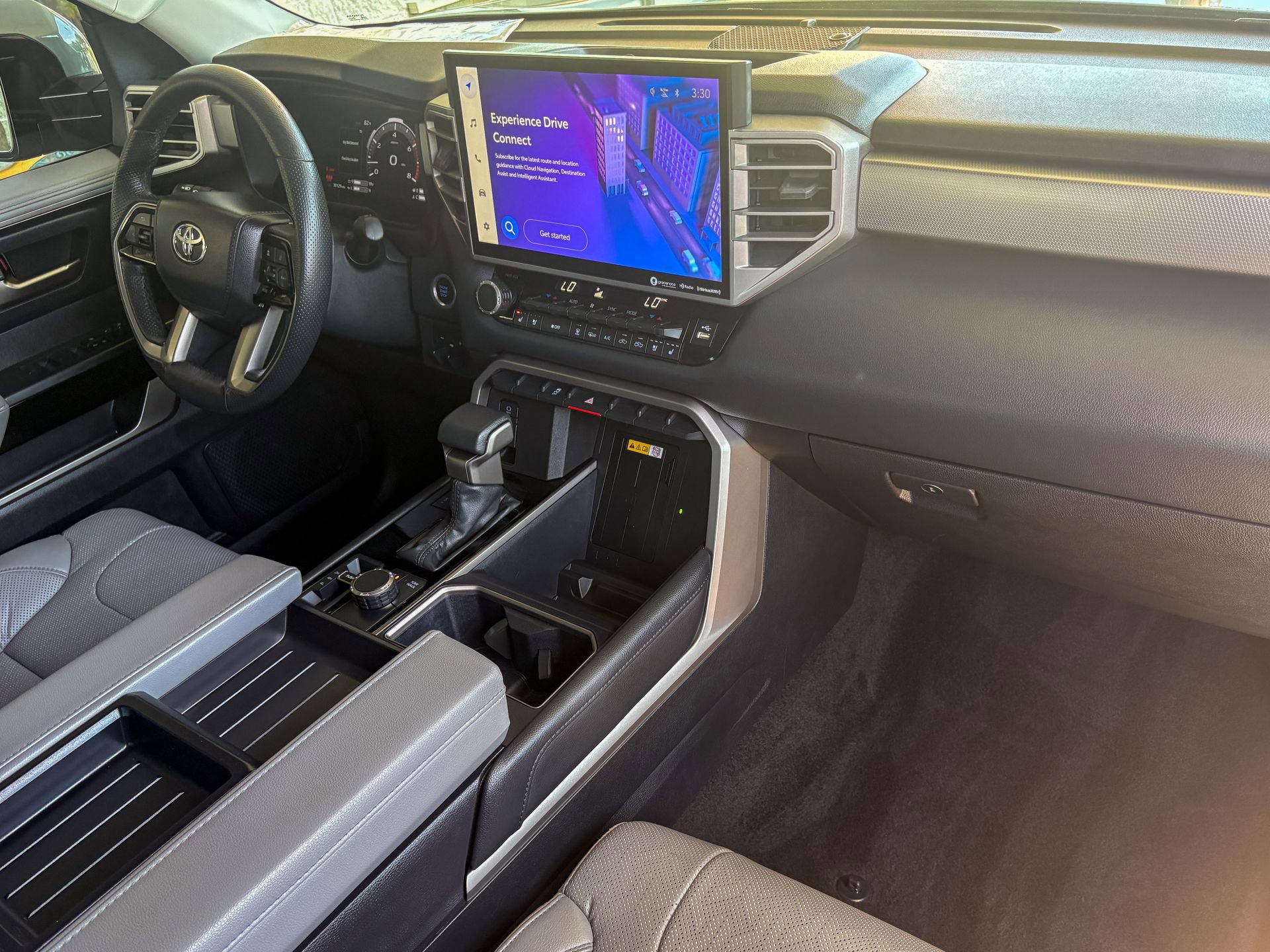 Used 2024 Toyota Tundra Limited w/ Power Package AWD/4WD image 19