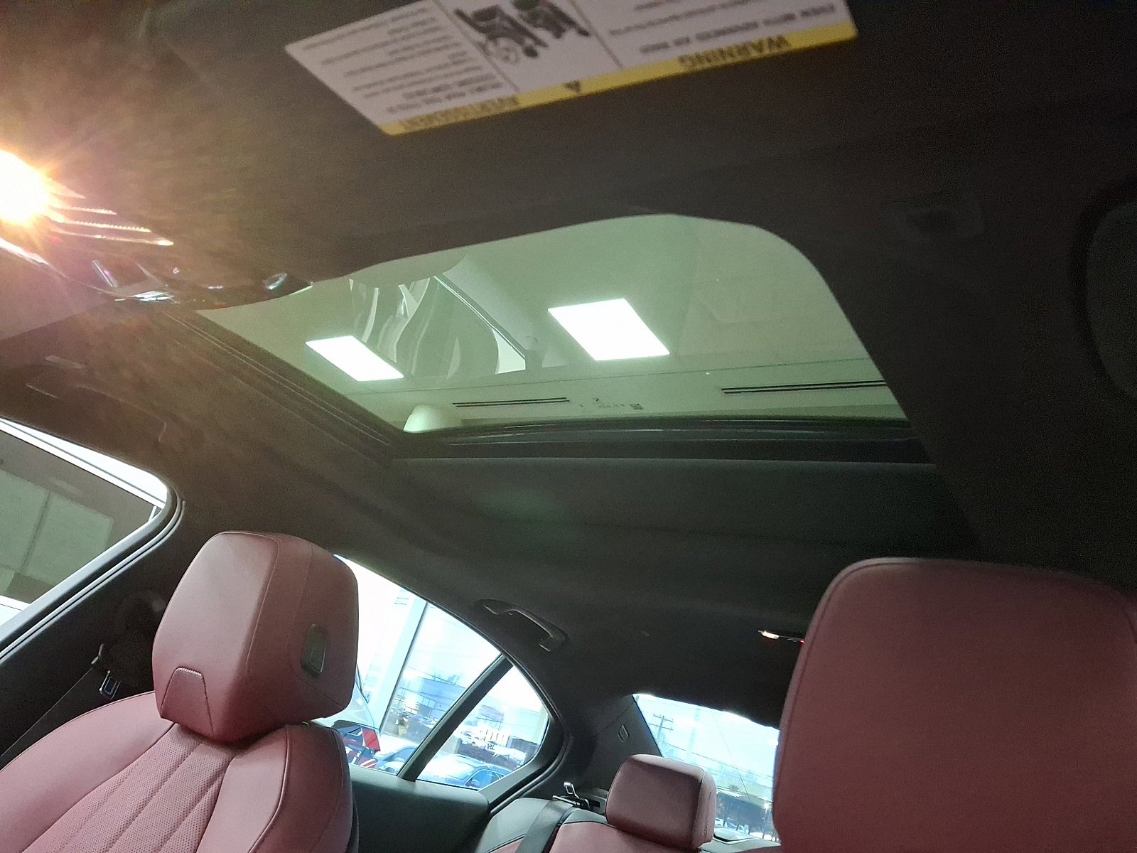 Used 2025 BMW i5 eDrive40i w/ M Sport Package image 11