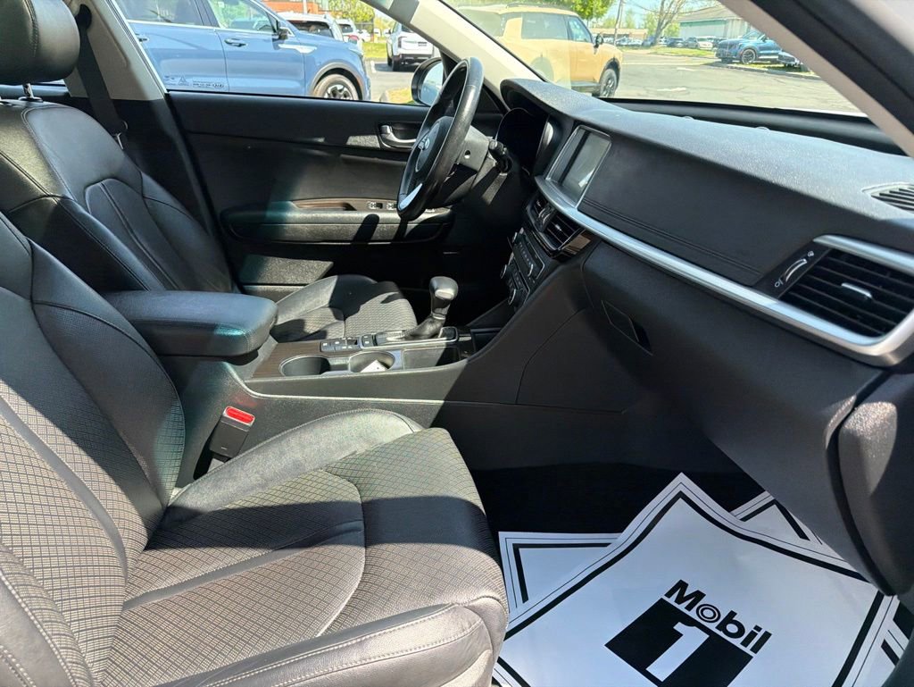 Used 2019 Kia Optima EX w/ EX Premium Package FWD image 11