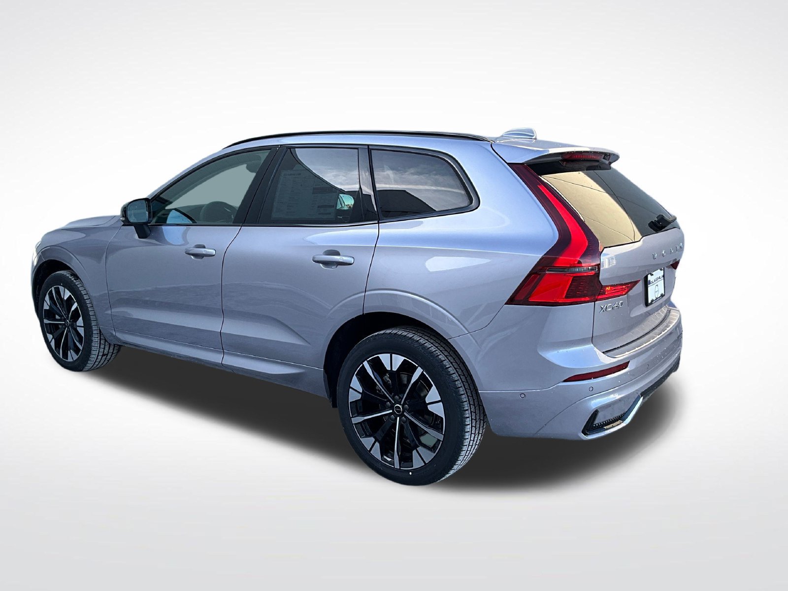 New 2026 Volvo XC60 B5 Plus w/ Protection Package Premier AWD/4WD image 3