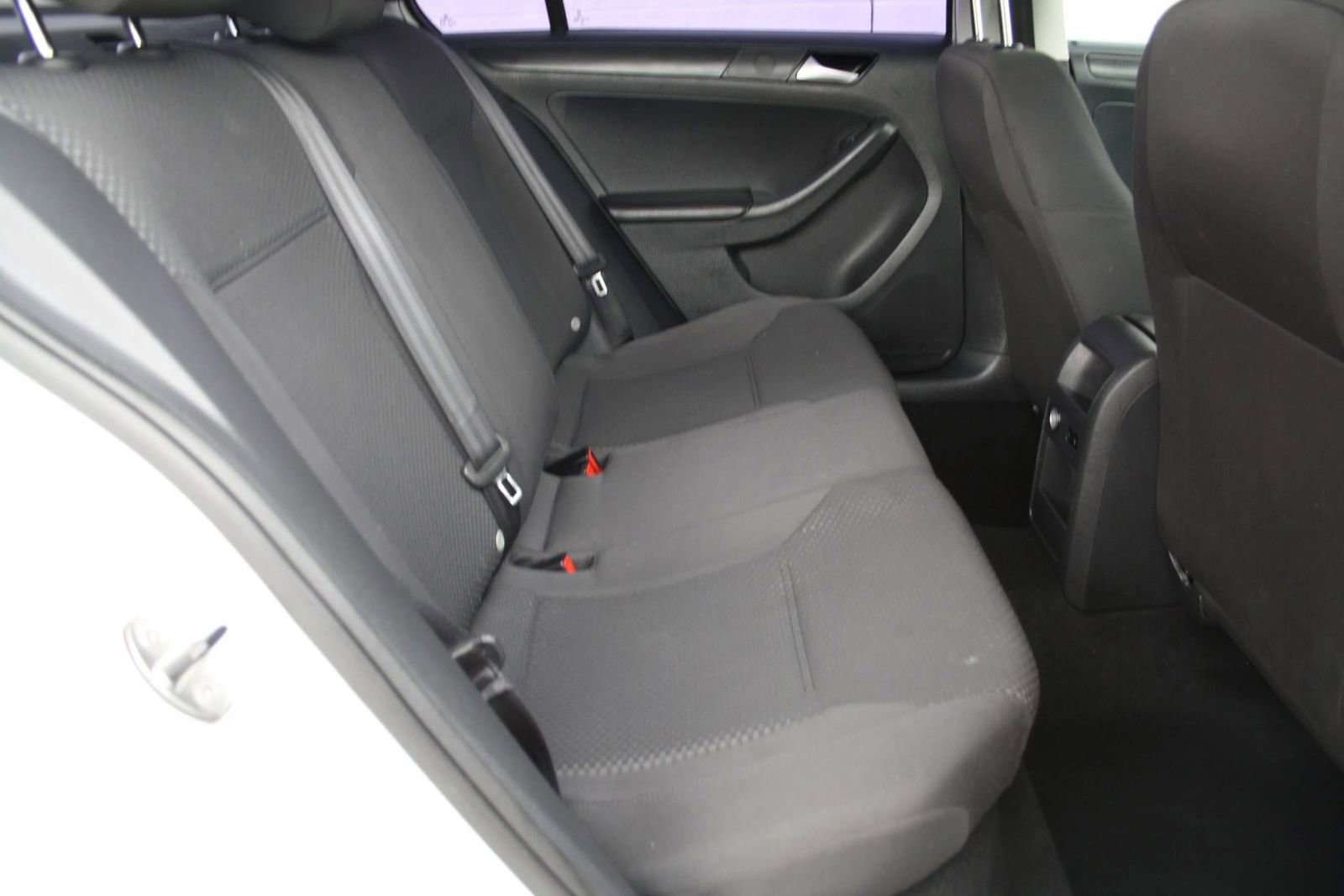 Used 2014 Volkswagen Jetta S image 11