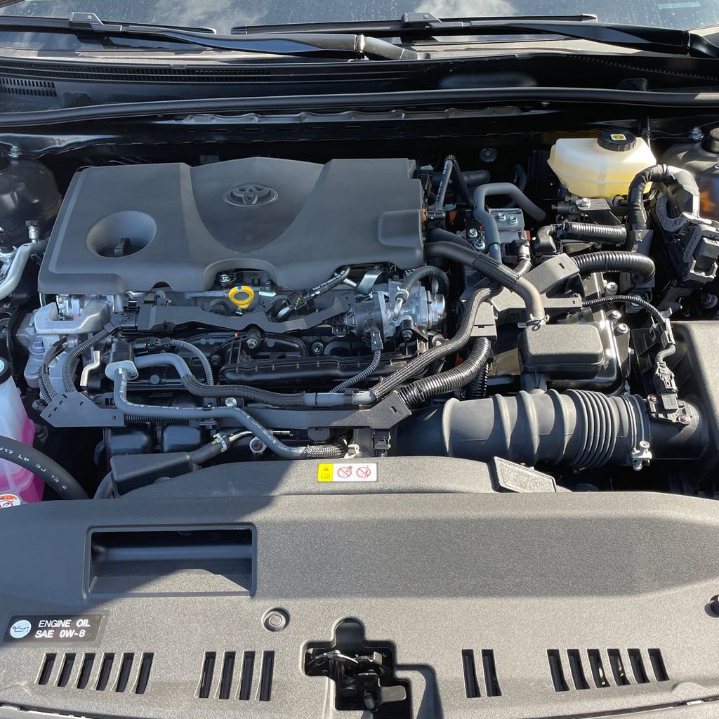 Used 2025 Toyota Camry LE image 17