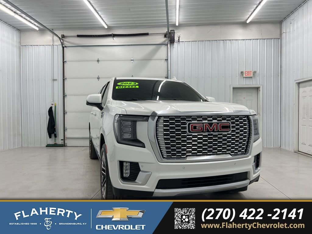 Used 2023 GMC Yukon XL Denali image 1