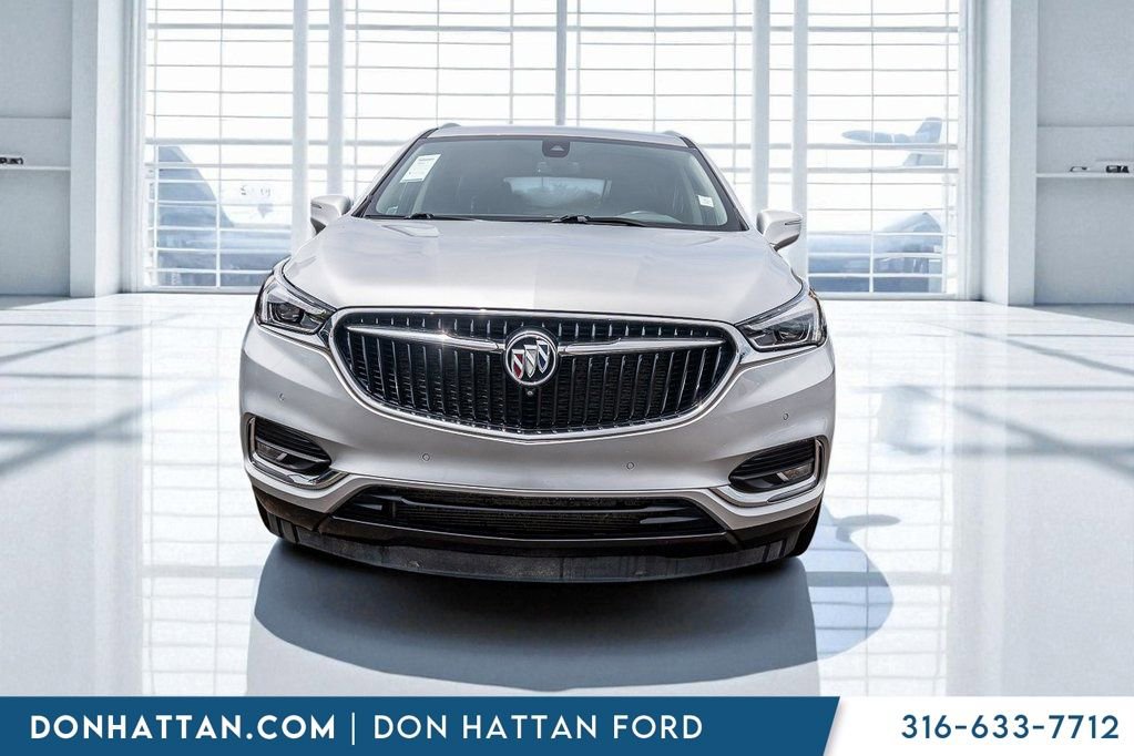 Used 2021 Buick Enclave Premium w/ Surround and Sites Package image 27