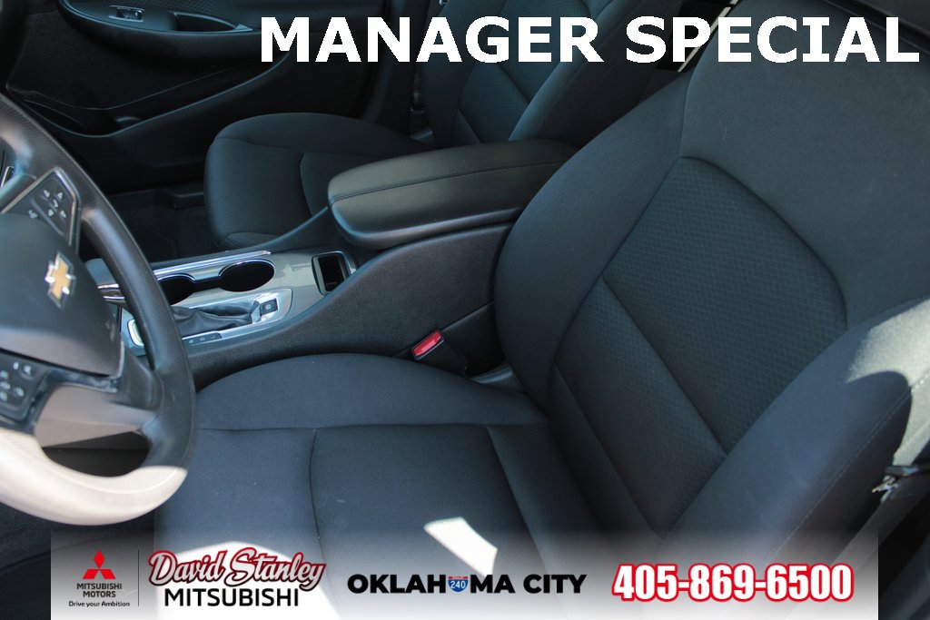Used 2023 Chevrolet Malibu LT image 4