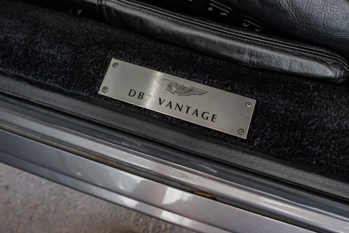 Used 2002 Aston Martin DB7 Vantage image 28