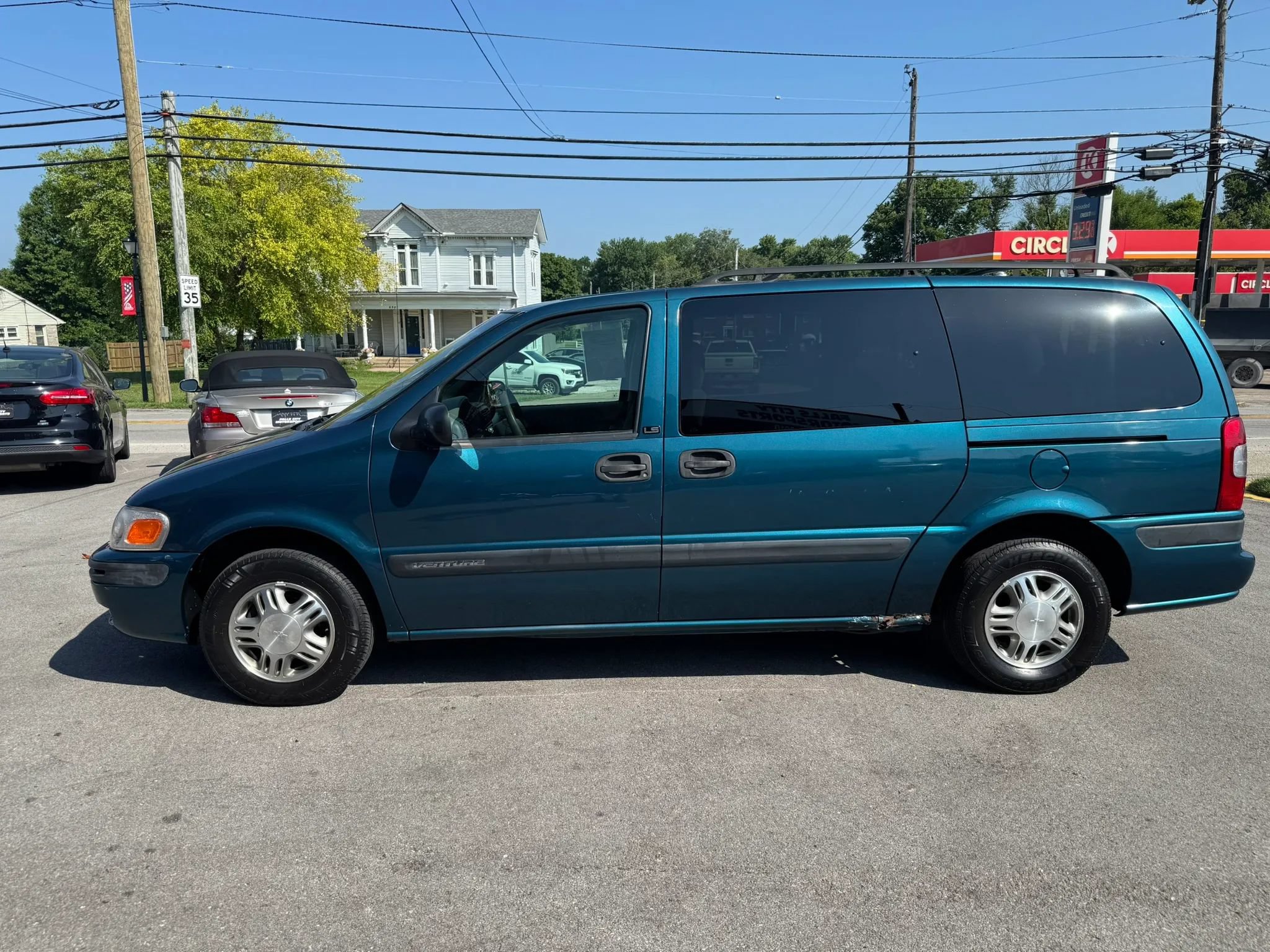 Used 2002 Chevrolet Venture LS FWD image 7
