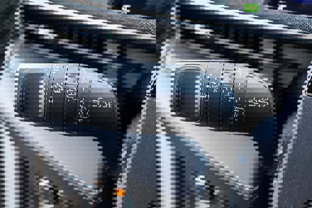 Used 2025 Ford Mustang Mach-E Premium image 19