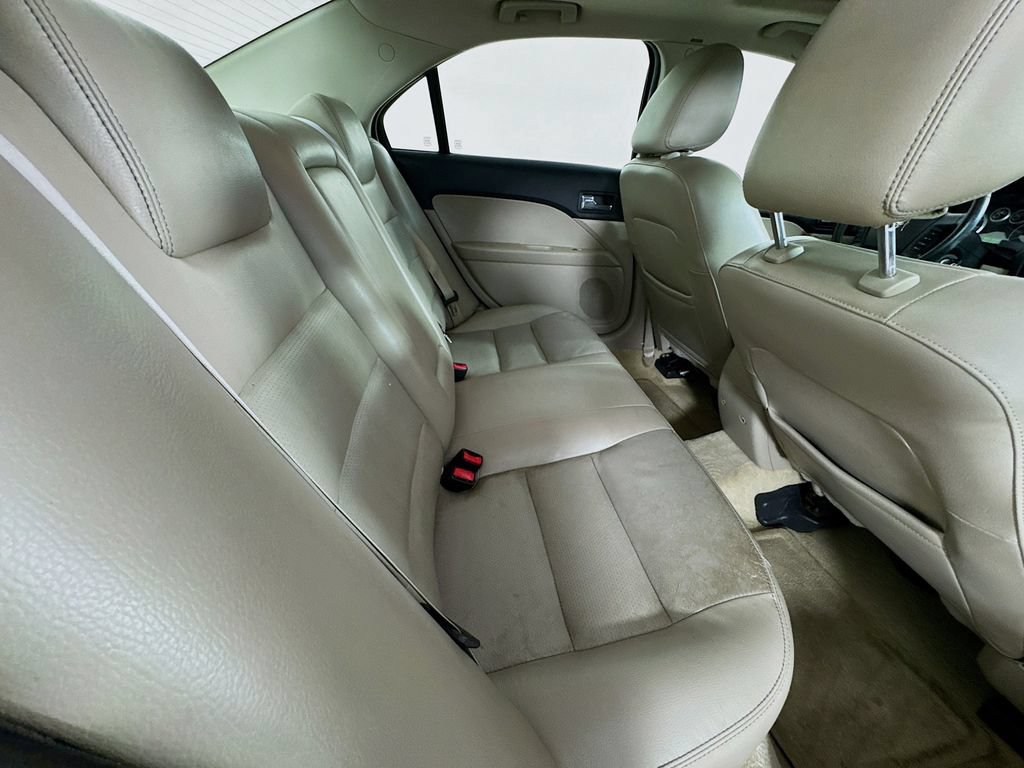 Used 2009 Ford Fusion SEL FWD image 29