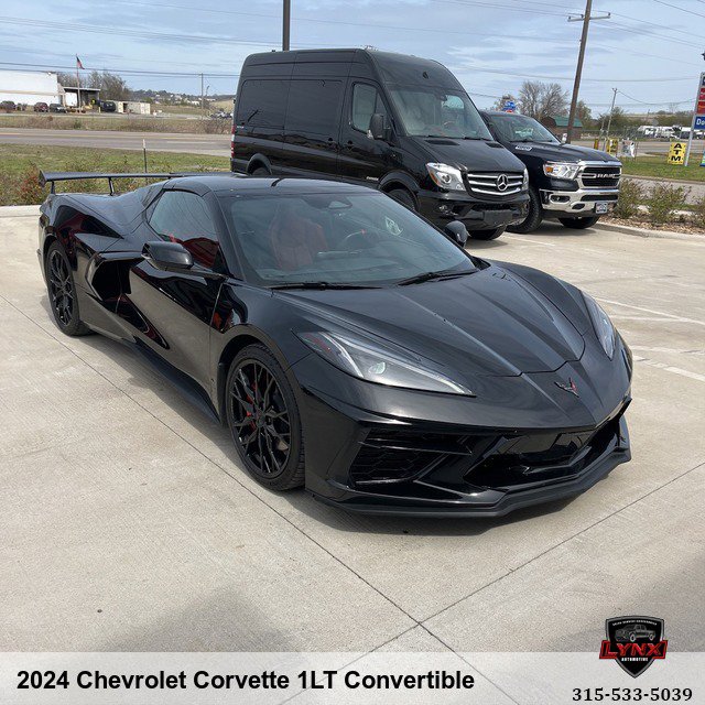 Used 2024 Chevrolet Corvette Stingray Convertible w/ Battery Protection Package image 7