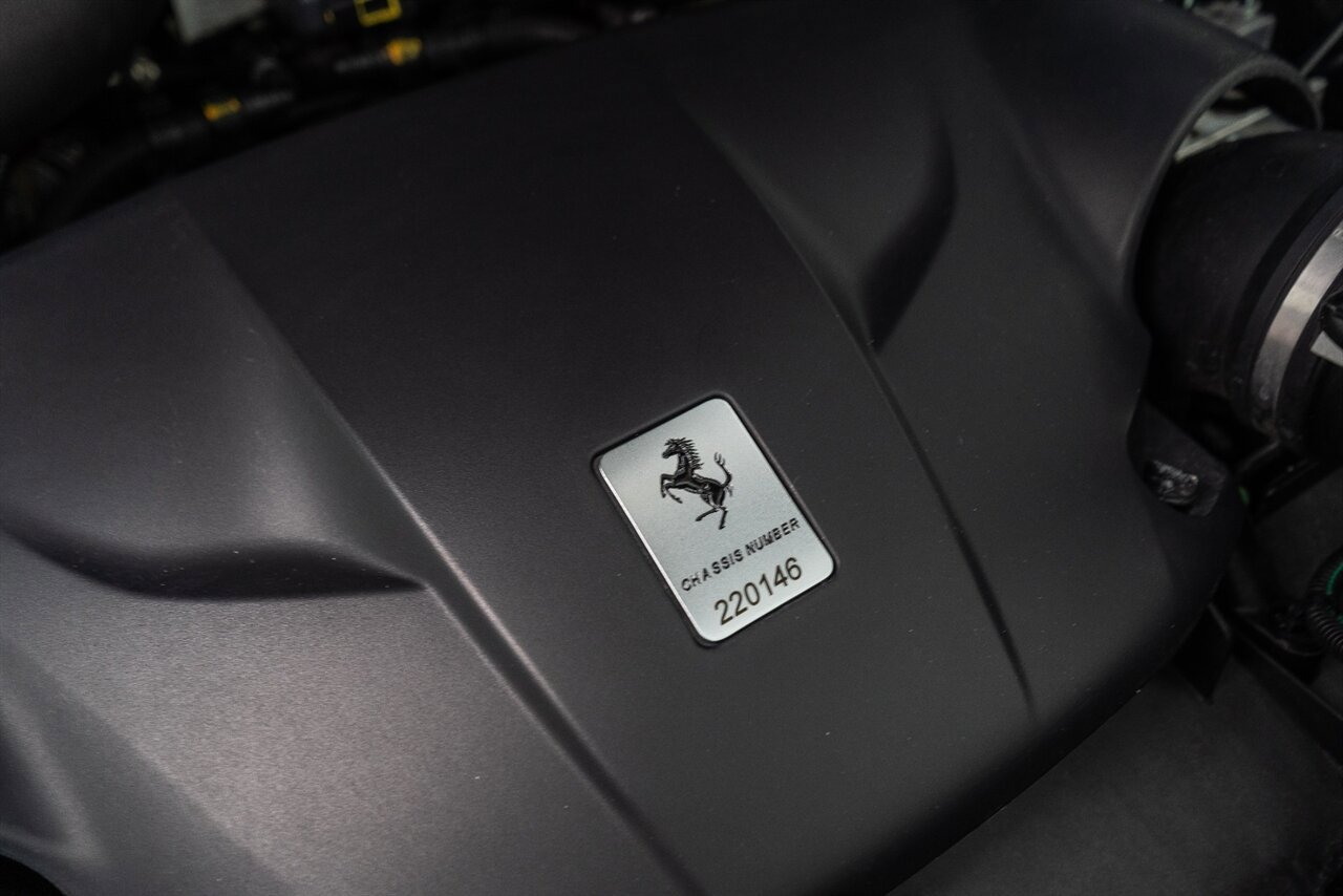 Used 2017 Ferrari California T RWD image 79