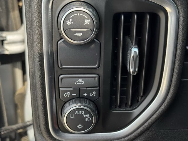 Used 2019 Chevrolet Silverado 1500 LT w/ Texas Edition RWD image 24