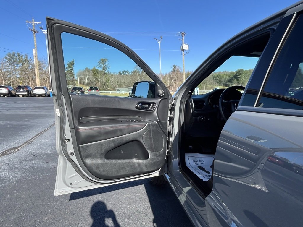 Used 2024 Dodge Durango GT image 12