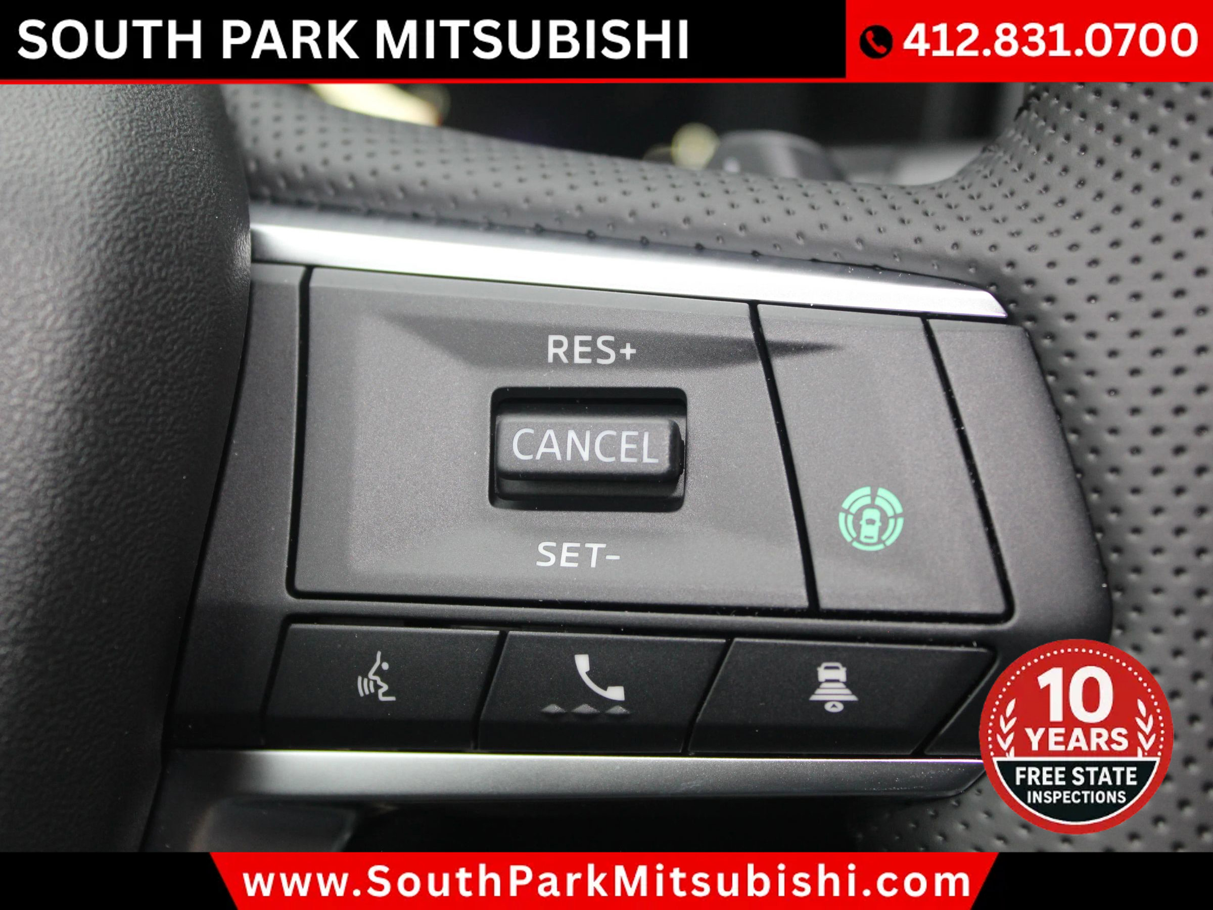 New 2025 Mitsubishi Outlander SE image 34