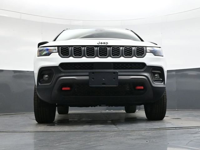 Used 2024 Jeep Compass Trailhawk image 40