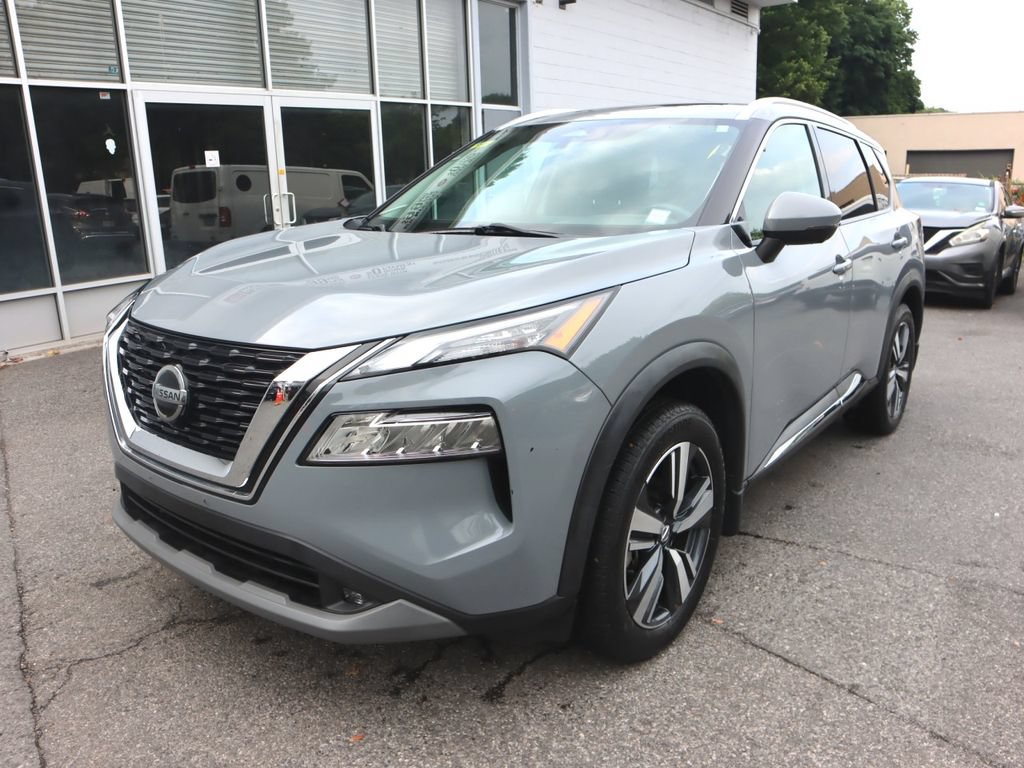 Used 2021 Nissan Rogue SL AWD/4WD image 3