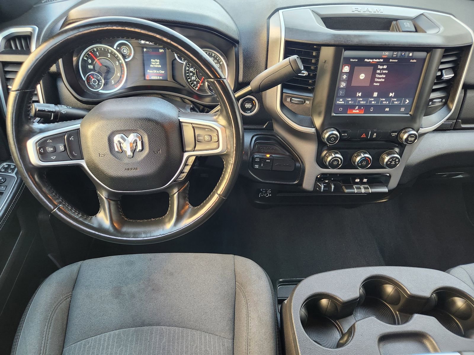 Used 2024 RAM 3500 Big Horn image 39