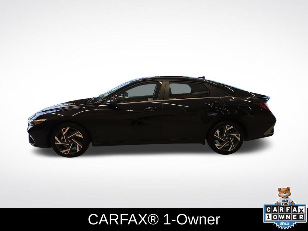 Used 2025 Hyundai Elantra SEL FWD video 2