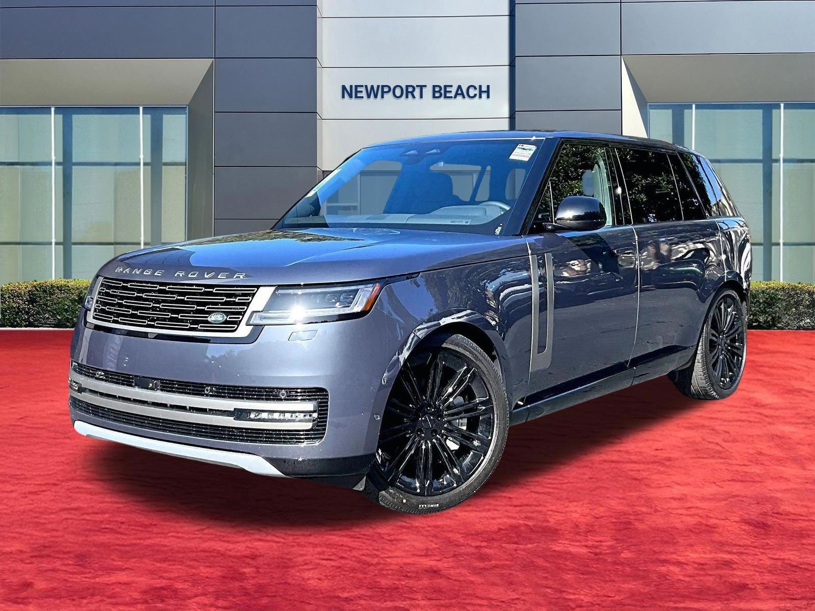 New 2026 Land Rover Range Rover Long Wheelbase SE image 1