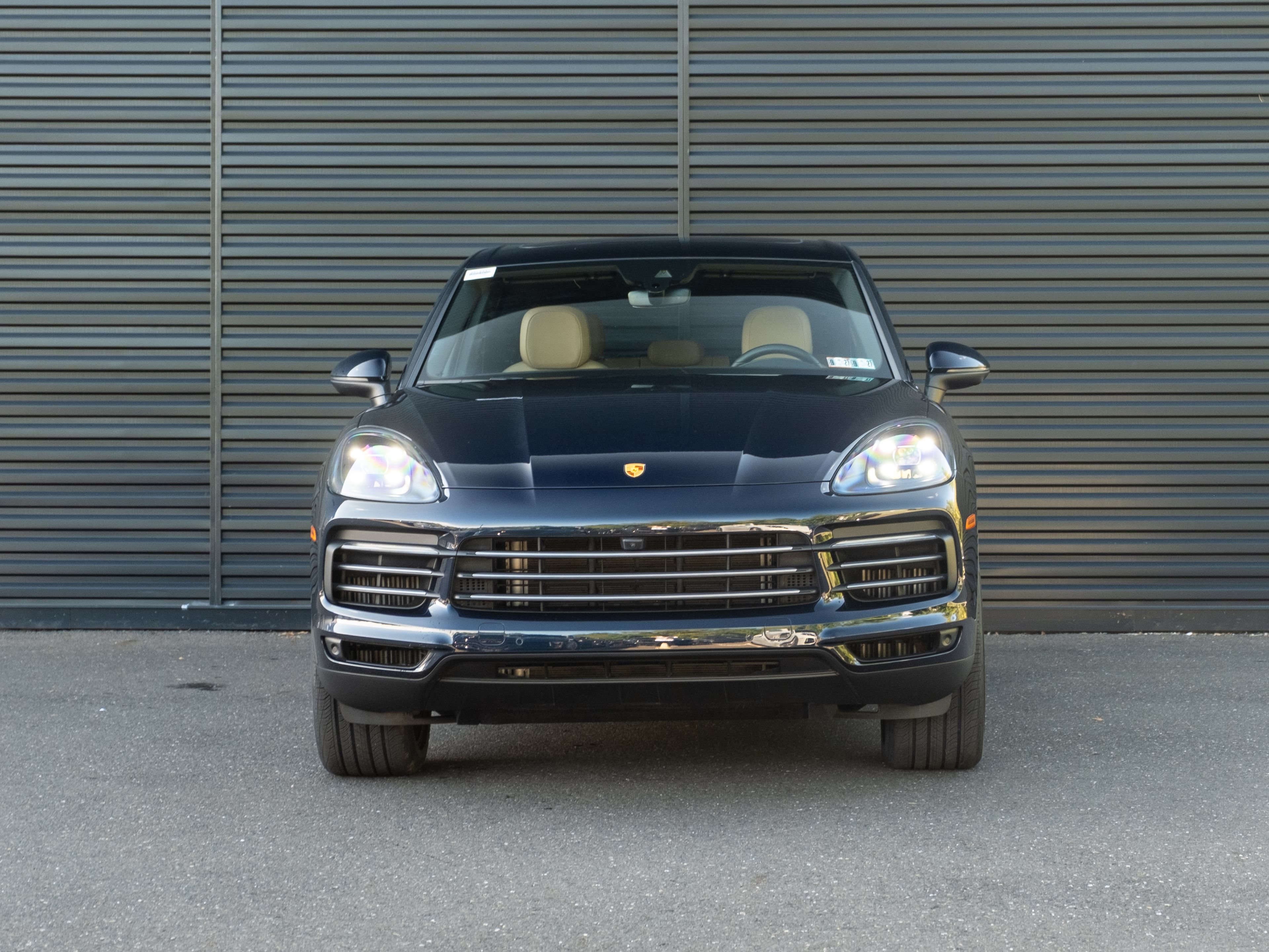 Certified 2023 Porsche Cayenne AWD/4WD image 11
