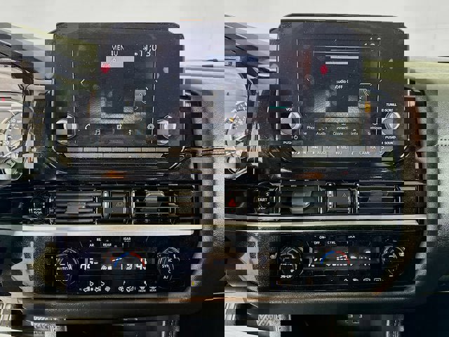 Certified 2025 Nissan Pathfinder SV image 13