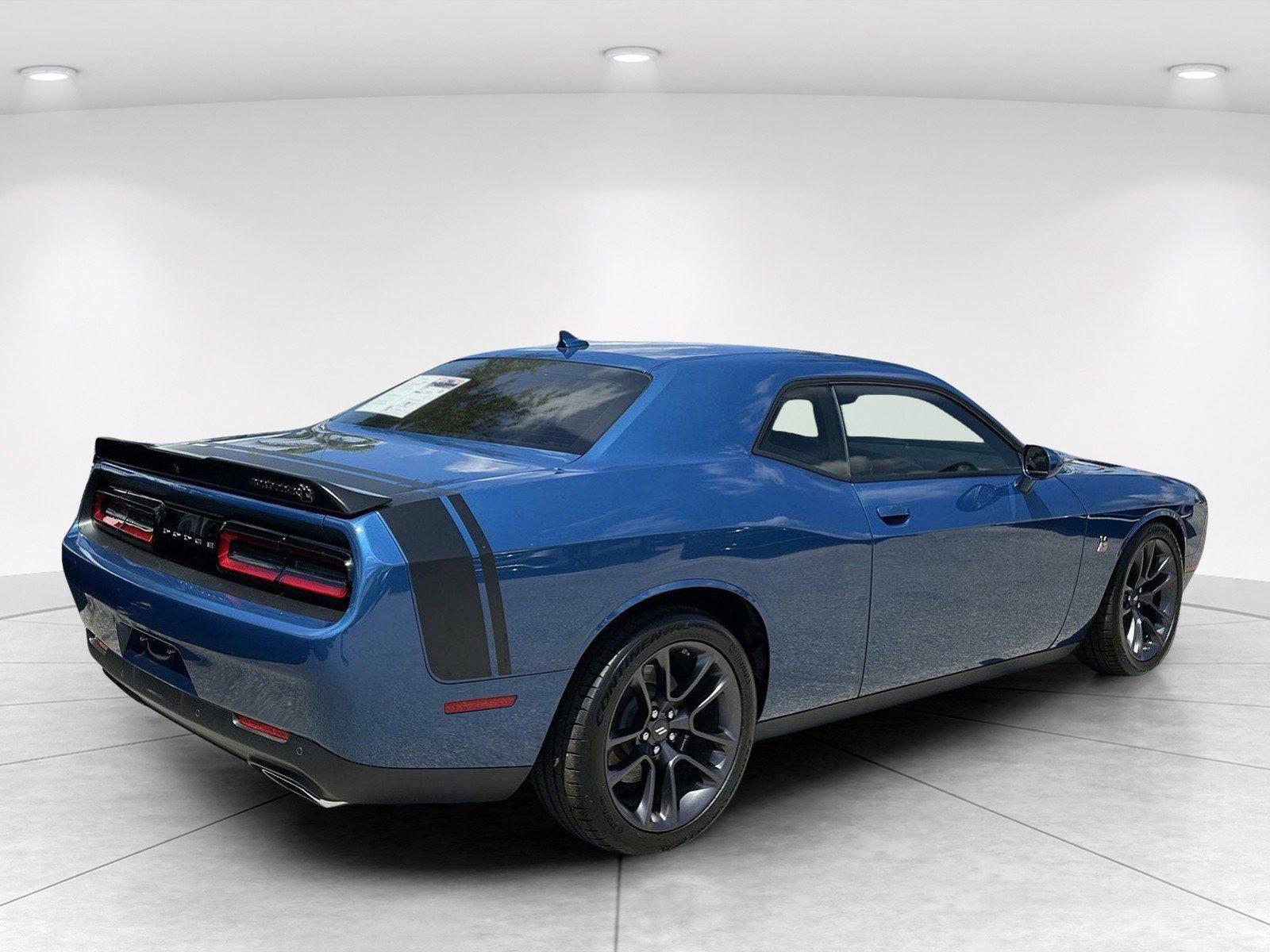 Used 2023 Dodge Challenger R/T Scat Pack w/ Scat Pack Stripe RWD image 4