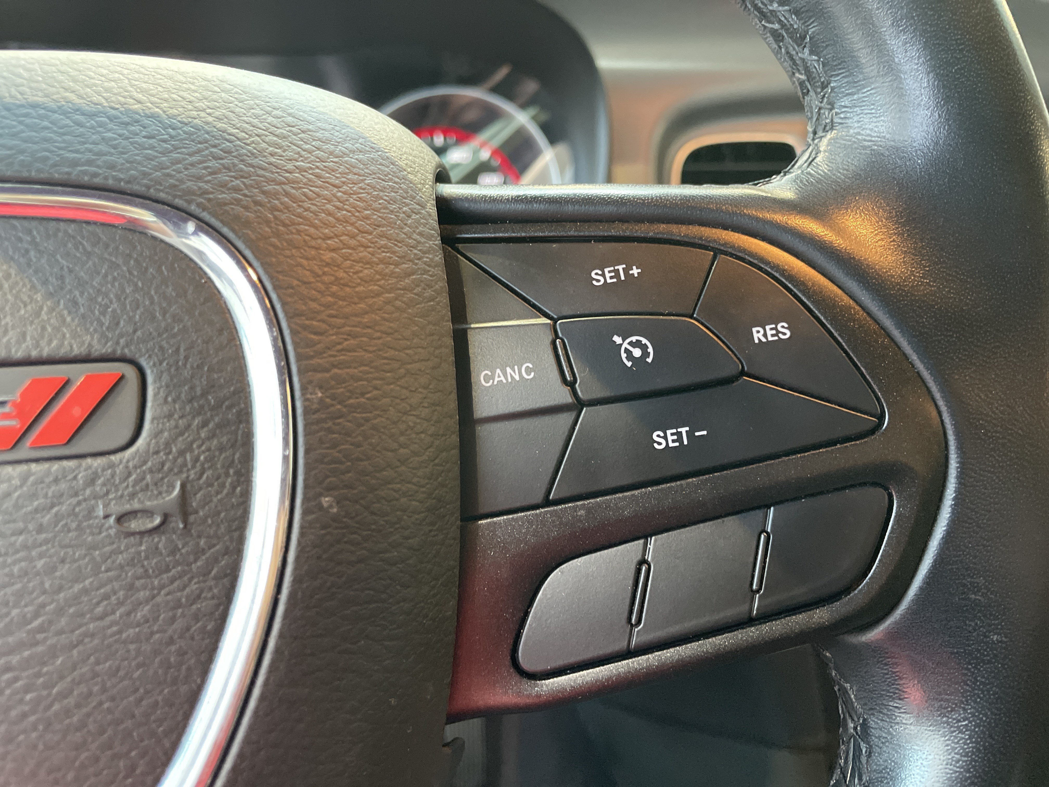 Used 2023 Dodge Charger SXT RWD image 25