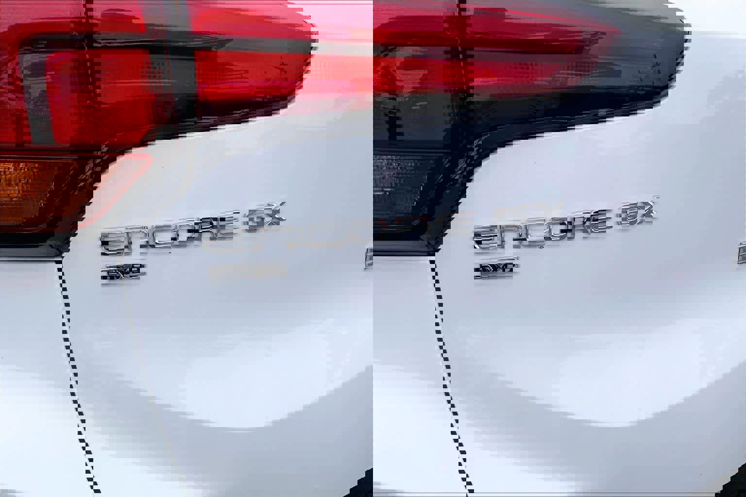 Used 2025 Buick Encore GX Preferred AWD/4WD image 31