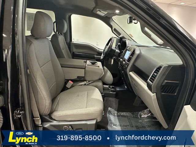 Used 2016 Ford F150 XLT w/ Equipment Group 302A Luxury AWD/4WD image 6