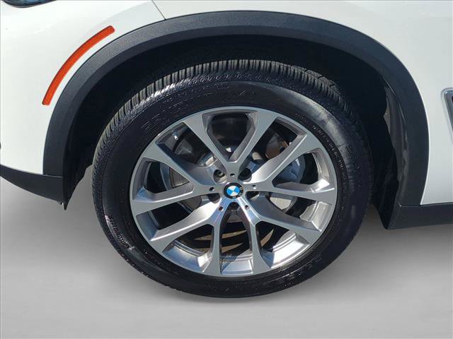 Used 2019 BMW X5 xDrive40i w/ Convenience Package AWD/4WD image 26