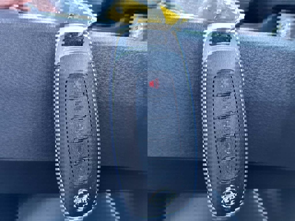 Certified 2023 Nissan Rogue SV w/ SV Premium B Package image 9