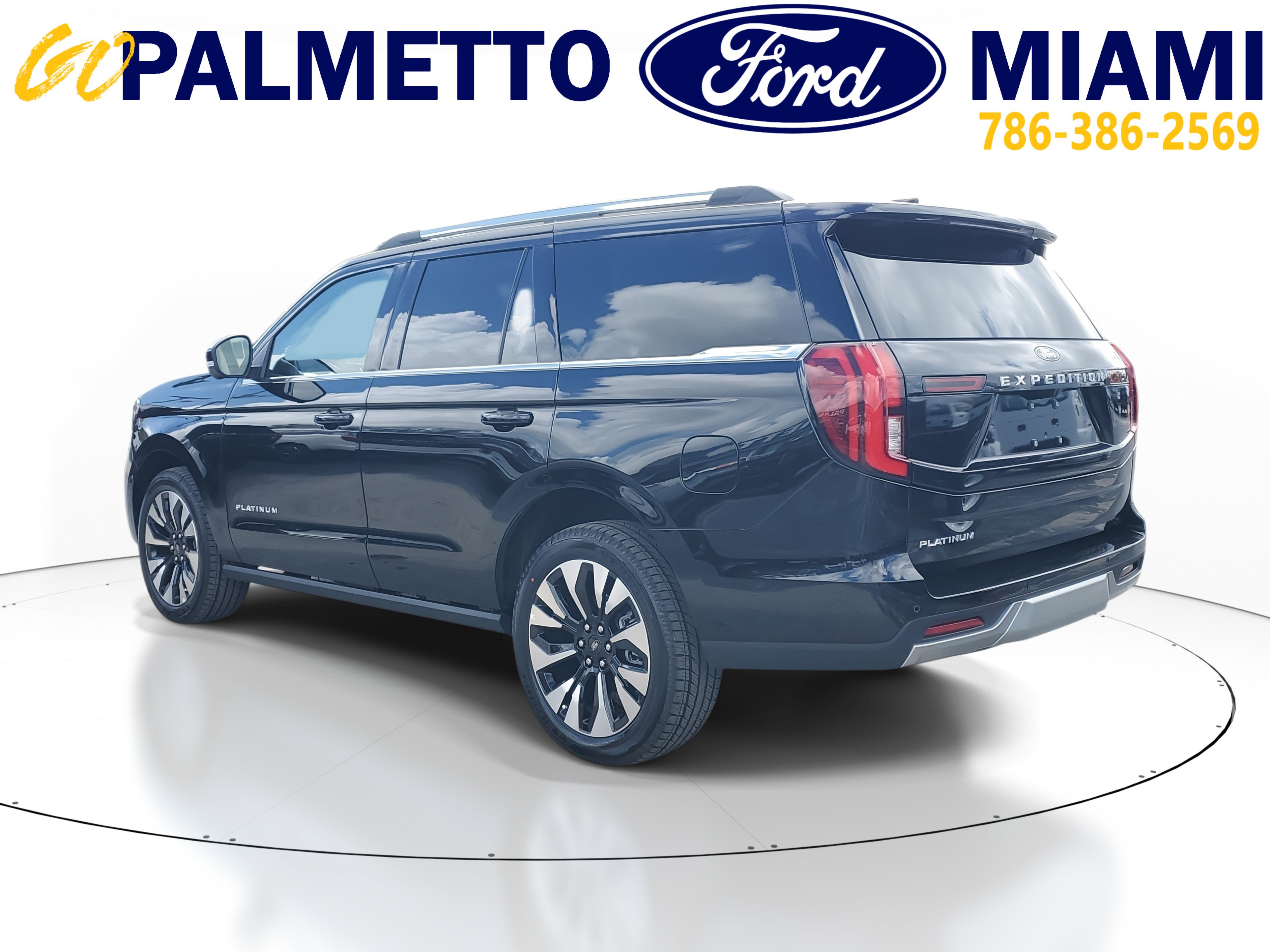 New 2026 Ford Expedition Platinum w/ Driver's Package AWD/4WD image 4