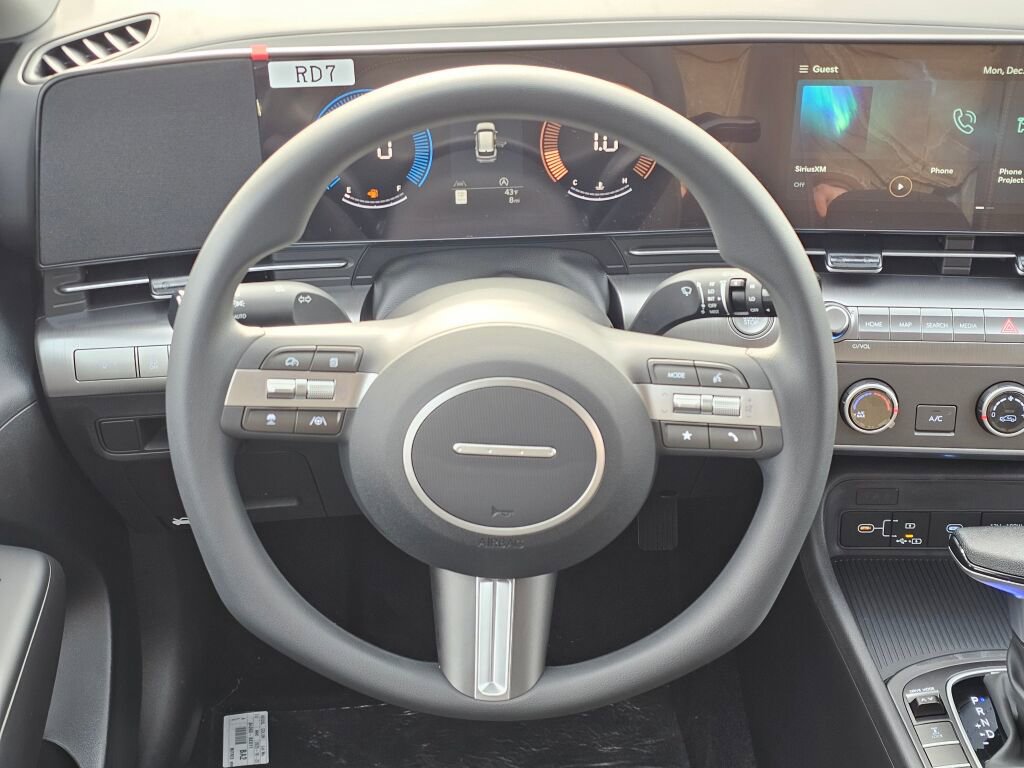 New 2026 Hyundai Kona SE image 14